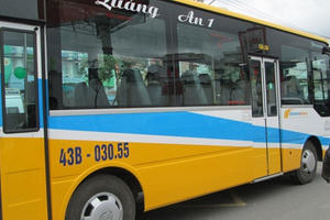 Đà Nẵng: Công ty Quảng An chậm trả lương, nhân viên xe bus đồng loạt đình công