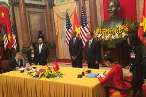 Vietjet ký hợp đồng mua 100 tàu bay của Boeing trị giá 11,3 tỷ USD