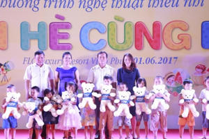 FLC tưng bừng chương trình nghệ thuật “Vui hè cùng em” dành cho thiếu nhi Vĩnh Thịnh FLC tưng bừng chương trình nghệ thuật “Vui hè cùng em” dành cho thiếu nhi Vĩnh Thịnh