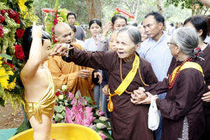 Đại lễ Phật đản cho đồng bào dân tộc huyện Bù Đăng