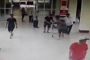 Bán thuốc không theo đơn vẫn còn phổ biến