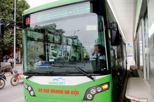 Buýt nhanh triệu USD: Cho “khai tử” hay tồn tại? - Kỳ 2: Dự án “chín ép”, trách nhiệm thuộc về ai?