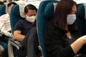 Vụ đốt khăn trên máy bay: Hành khách có được phép mang theo bật lửa?