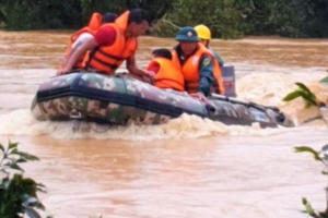 Nhóm du khách bị lũ cuốn trôi: Sẽ kiểm tra tính pháp lý và trách nhiệm các bên