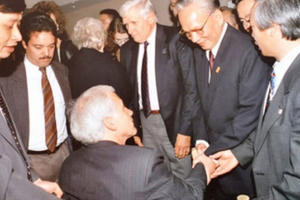 Nhiệm vụ cơ mật của Đại tướng Lê Đức Anh sau ngày thống nhất đất nước Nhiệm vụ cơ mật của Đại tướng Lê Đức Anh sau ngày thống nhất đất nước