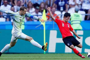 Thủ môn Manuel Neuer lên tiếng sau sai lầm ở trận thua Hàn Quốc