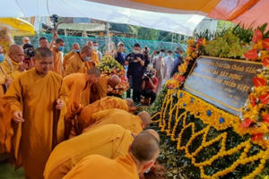 Đặt đá xây dựng “Quần thể không gian Thiền sư Việt”