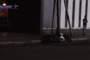 Bình Dương: Điều khiển xe máy tốc độ cao, nam thanh niên tông vào con lươn bên đường, tử vong tại chỗ