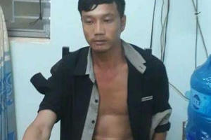 Người cha dìm chết con trai dưới mương nước sau mâu thuẫn với vợ