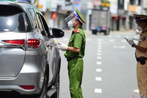 Thủ tướng: Không để ùn tắc kéo dài ở Hà Nội, TP.HCM dịp Tết