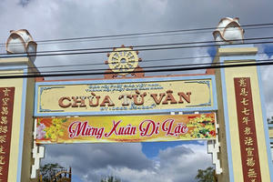 Du xuân miền biển, khám phá ngôi chùa làm từ hàng triệu vỏ ốc ở Khánh Hòa