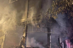 Nghệ An: Không khởi tố vụ cháy phòng trà khiến 6 người tử vong