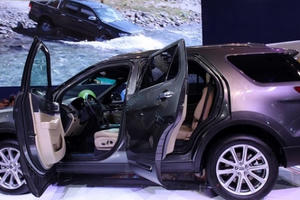 2017: Thuế hạ sâu, thời ôtô giảm giá đã đến? 2017: Thuế hạ sâu, thời ôtô giảm giá đã đến?