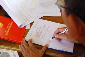 “Của chồng, công vợ” mà vẫn dễ trắng tay “Của chồng, công vợ” mà vẫn dễ trắng tay