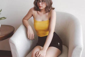 Bạn gái Quang Hải ngày càng sexy bốc lửa