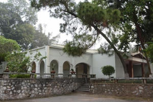 Kỳ diệu ngồi một chỗ tham quan khắp Di tích cách mạng Nhà và Hầm D67