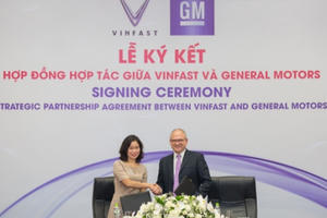 VinFast và và General Motors ký hợp đồng hợp tác chiến lược tại thị trường Việt Nam VinFast và và General Motors ký hợp đồng hợp tác chiến lược tại thị trường Việt Nam