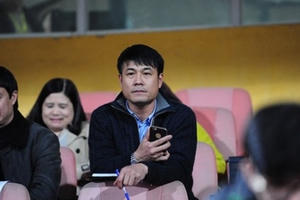 Thái Lan buông AFF Cup 2016, HLV Hữu Thắng ráo riết tuyển quân