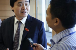 Bộ trưởng Phùng Xuân Nhạ nói về quy định đuổi sinh viên hoạt động mại dâm lần 4