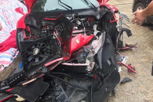 Hé lộ danh tính tài xế trong vụ "siêu xe" Ferrari của ca sĩ Tuấn Hưng gặp nạn trên cao tốc