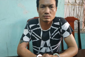 Tạm giữ hình sự tài xế đâm văng hai chị em đi thể dục tại Vĩnh Phúc Tạm giữ hình sự tài xế đâm văng hai chị em đi thể dục tại Vĩnh Phúc