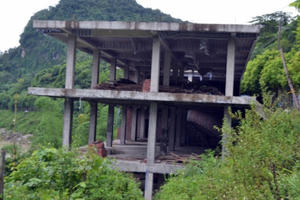 Kỳ 4 - Hàng loạt sai phạm đất đai ở TP Hà Giang: Nhiều công trình xây ngoài diện tích được cấp phép