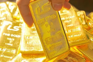 Giá vàng hôm nay 23/6: USD suy yếu, giá vàng phục hồi mạnh