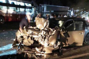 Tai nạn giữa xe khách và xe ô tô, 1 cán bộ CSGT tử vong