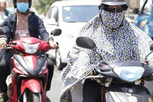 Nắng như "đổ lửa" ở miền Bắc kéo dài đến bao giờ?