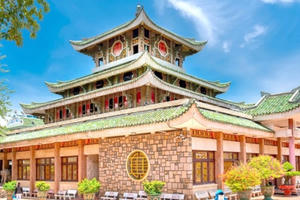 Thiêng liêng những đền thờ người mẹ