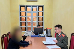 Đăng tin sai sự thật về thủ tục tách sổ đỏ, tách hộ khẩu, người bị phụ nữ bị xử phạt