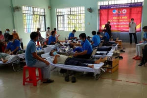 Hội Chữ thập đỏ huyện Nhơn Trạch tích cực lan toả các hoạt động nhân đạo, từ thiện Hội Chữ thập đỏ huyện Nhơn Trạch tích cực lan toả các hoạt động nhân đạo, từ thiện