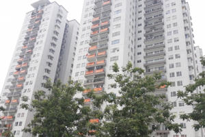 Đỏ quạch băng rôn nhà chung cư phản đối chủ đầu tư