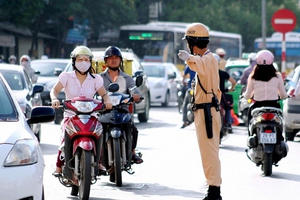 Văn hóa nhường đường – Khoảng lặng cần thiết trên từng tuyến phố