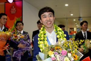 Học sinh Việt Nam giành giải Ba tại Hội thi khoa học kĩ thuật quốc tế - Intel ISEF 2019 Học sinh Việt Nam giành giải Ba tại Hội thi khoa học kĩ thuật quốc tế - Intel ISEF 2019