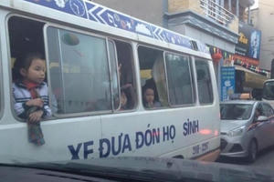 Điểm báo ngày 24/11/2016: Hiểm họa xe hết hạn kiểm định đưa đón học sinh Điểm báo ngày 24/11/2016: Hiểm họa xe hết hạn kiểm định đưa đón học sinh