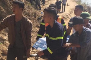 Hi hữu, người lái đò rơi xuống sông Lam đuối nước tử vong