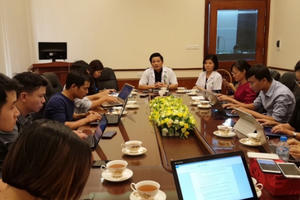 Video: Toàn cảnh buổi họp báo vụ bảo vệ Bệnh viện phụ sản Hà Nội hành hung người nhà bệnh nhân