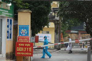 Hà Nội: Xác định được 30 F1 liên quan đến 2 bố con mắc Covid-19