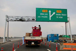 Tạm hoãn khai thác tạm một chiều cao tốc Biên Hòa - Vũng Tàu