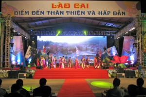 Lào Cai: Khai mạc Lễ hội Du lịch mùa hè Sa Pa năm 2016