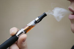 Thuốc lá điện tử độc hại như thế nào?