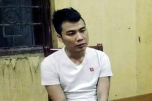 Xác định danh tính tài xế phóng xe đâm CSGT Hà Nội rồi bỏ trốn