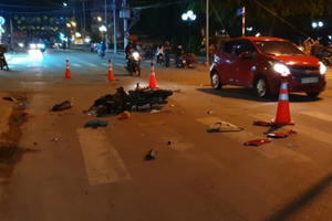 Bình Dương: 2 người thương vong sau vụ va chạm giữa xe PKL và xe máy