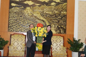 Tổng cục trưởng Tổng cục Thi hành án dân sự Nguyễn Quang Thái làm việc tại Thái Nguyên