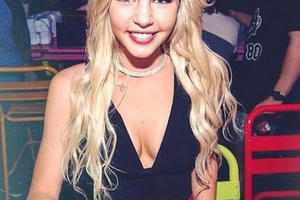 Gần 600 hình xăm và đại phẫu thuật cơ thể, cô gái khiến người nhìn phát hoảng