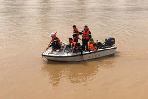 Để lại lời nhắn “chúc bố mẹ hạnh phúc”, nam thanh niên gieo mình xuống sông tự vẫn
