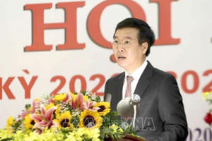 Tiếp tục tạo dựng hình ảnh đất nước, con người Việt Nam thông qua văn học