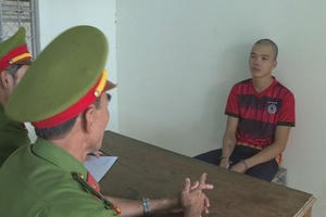 Giao cấu với bé trai ở sân vận động, nam thanh niên bị truy tố