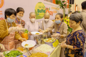 Gần 5 tỷ đồng ủng hộ quỹ “Vì người nghèo” qua Lễ hội buffet chay